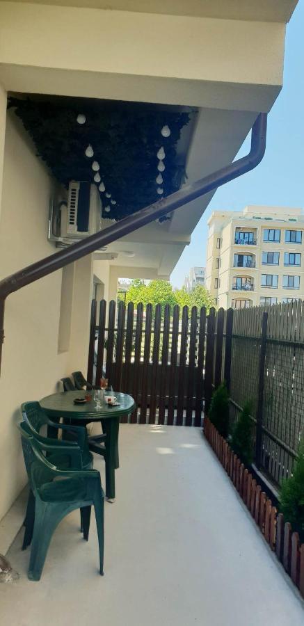 Blue Moon Appartement Năvodari Buitenkant foto